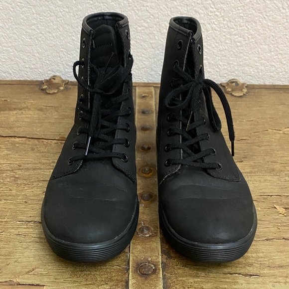 Gutter Lily Threads - Picture 10 of 16